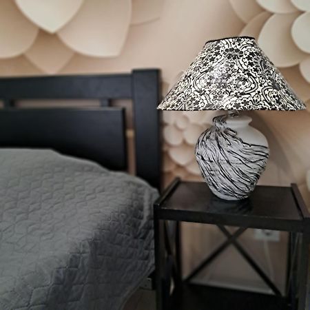 Apartment On Tytova 8 Dniepropietrowsk Zewnętrze zdjęcie